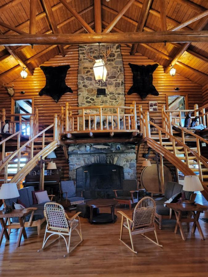 Unity Sky Lodge Jackman Buitenkant foto